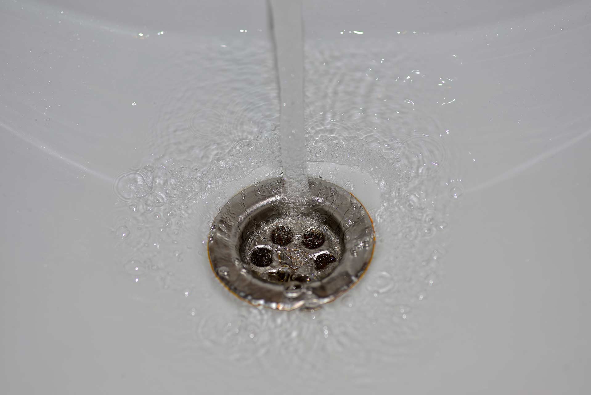 A2B Drains provides services to unblock blocked sinks and drains for properties in Plymstock.